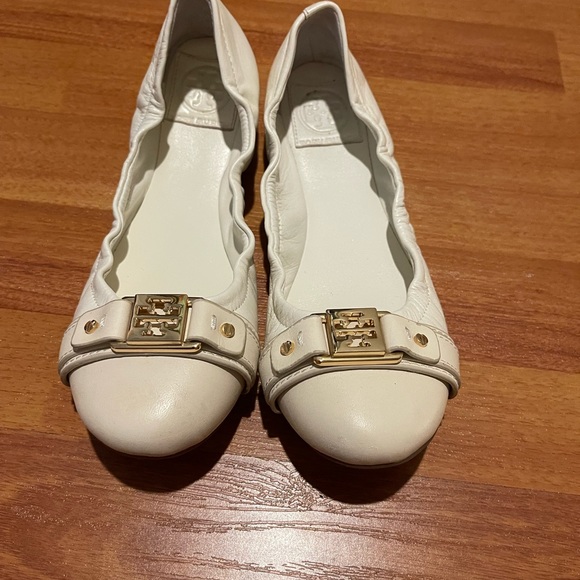 Tory Burch Shoes - Tory Burch flats slip on shoes felt and leather size 7.5